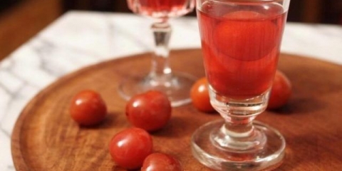 Votka od trešnje bez koštica: kako napraviti tinkturu od trešnje kod kuće